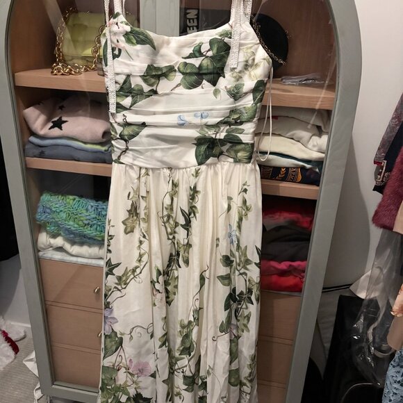 Alice and Olivia HAVEN FLARED MIDI DRESS - Picture 2 of 6